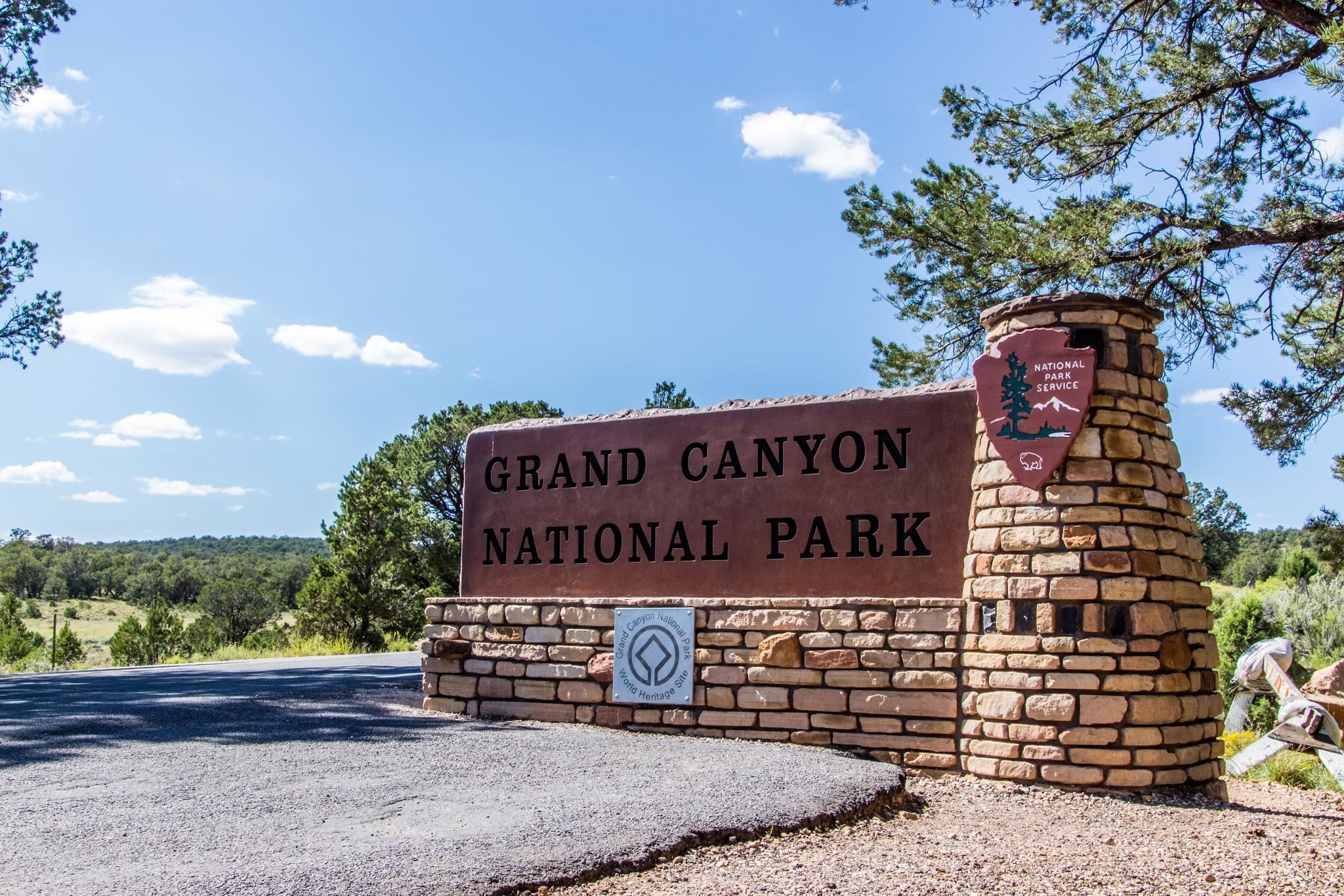 Panneau d'entrée du Grand Canyon