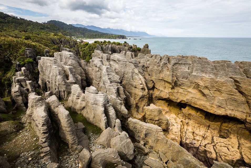 Les Pancake Rocks