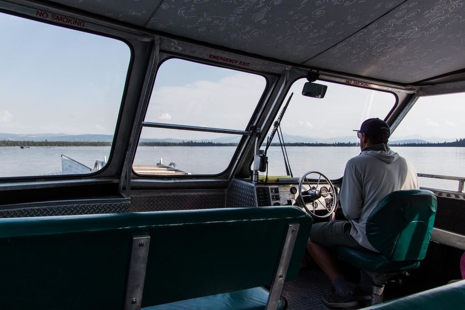 Retour en bateau sur Jenny Lake