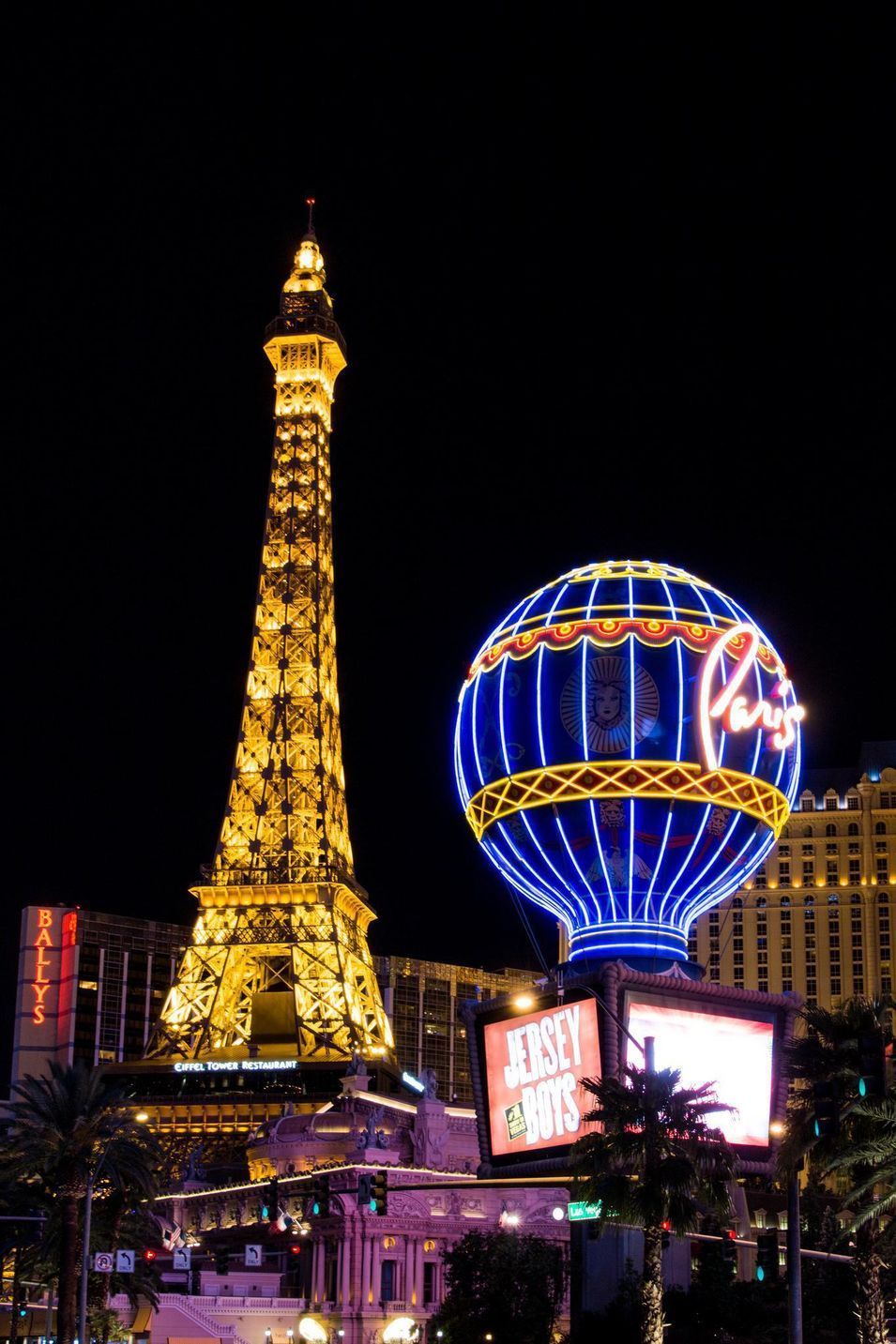 Le Casino Paris Las Vegas avec sa mini Tour Eiffel