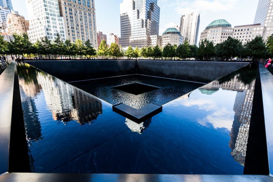 L'un des bassins du mémorial du World Trade Center