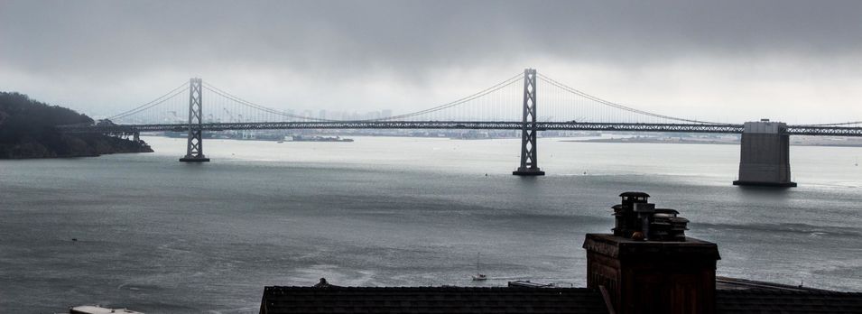 Oakland Bay Bridge vu depuis Coit Tower