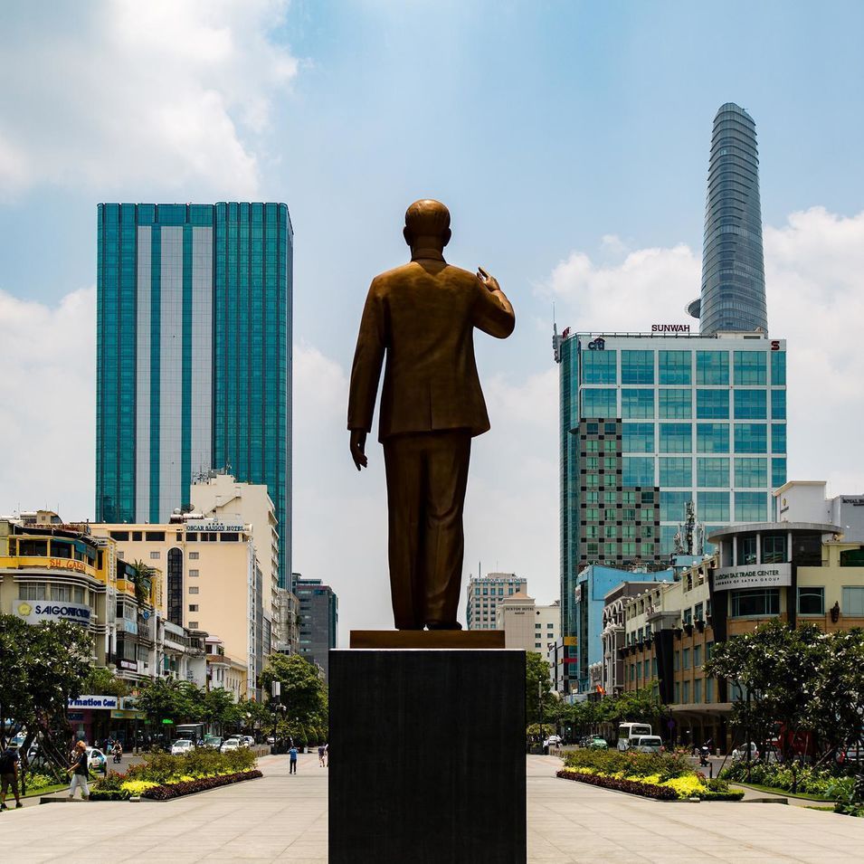 La statue de Ho Chi Minh